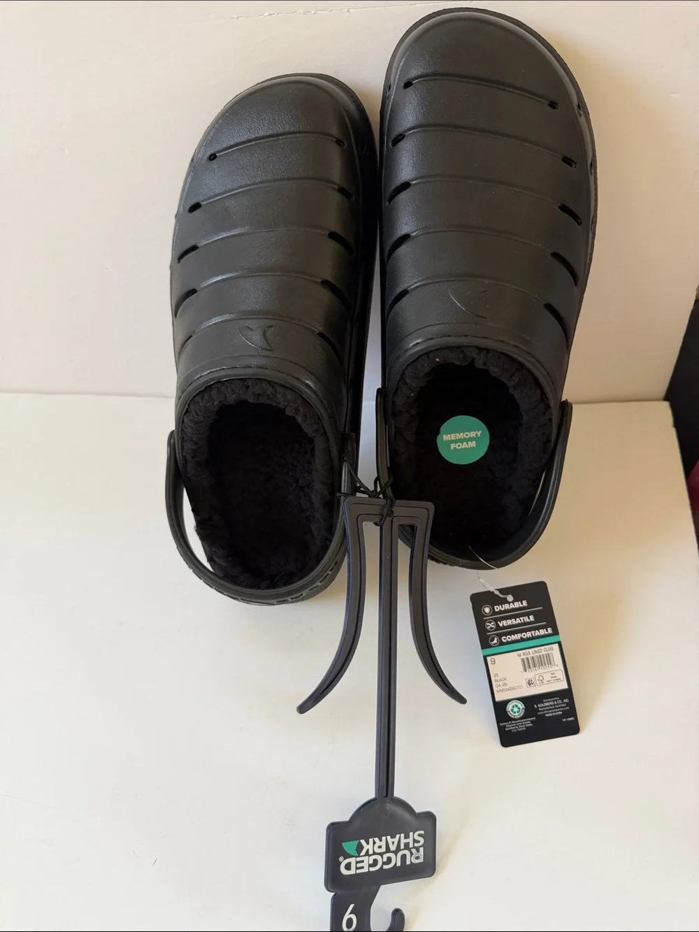 New Men’s Rugged Shark Clog Sherpa Lined Sandals